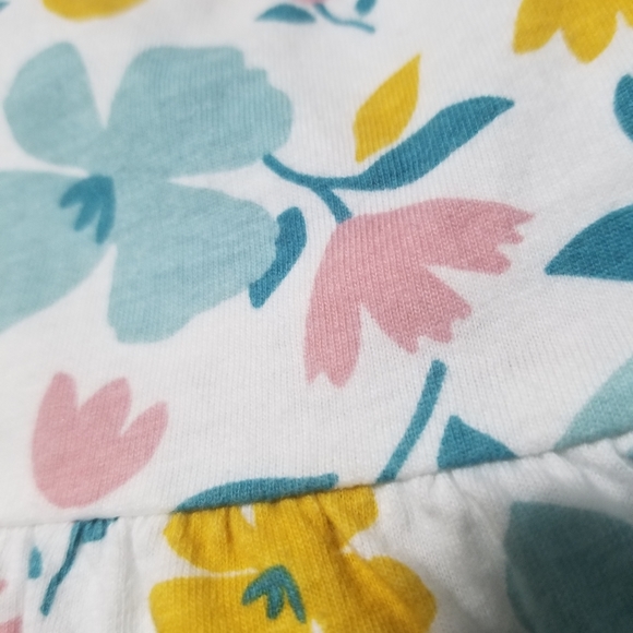 Carter's Shirt and Short Set 0-3M - Picture 5 of 9